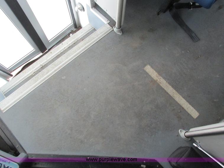 image for item G9336 2013 Ford E450 transit vehicle