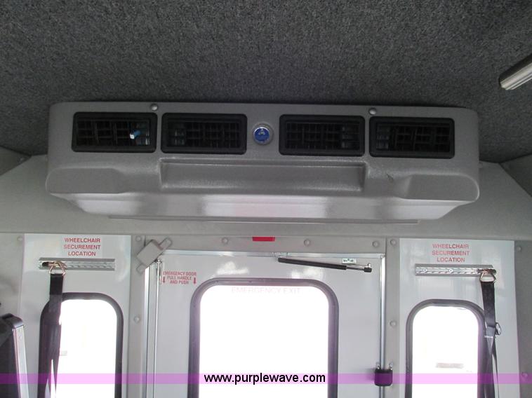 image for item G9336 2013 Ford E450 transit vehicle