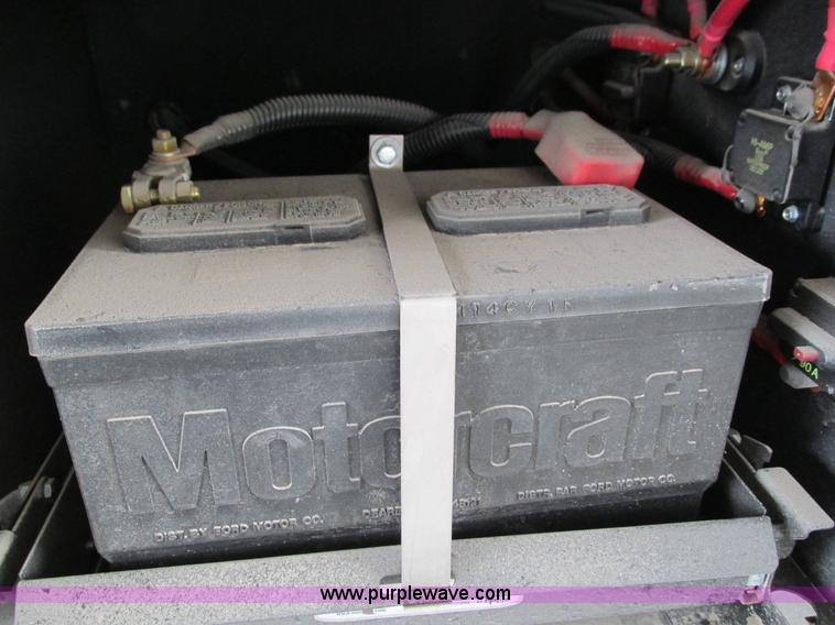 image for item G9336 2013 Ford E450 transit vehicle