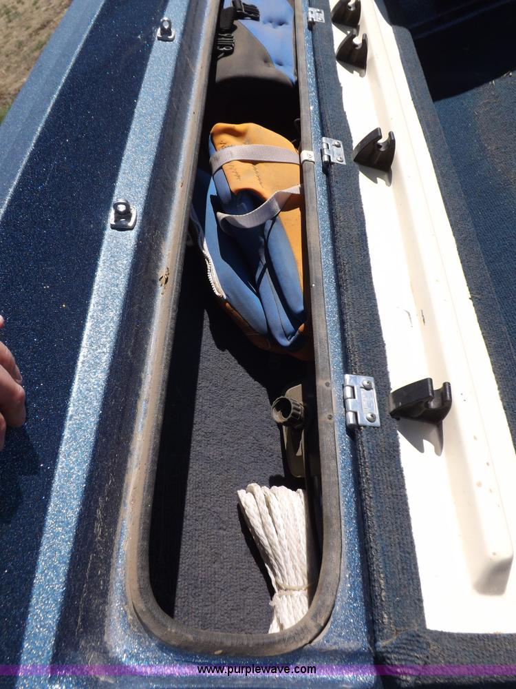 image for item H1955 1986 Ebb Tide Dyna Trac boat