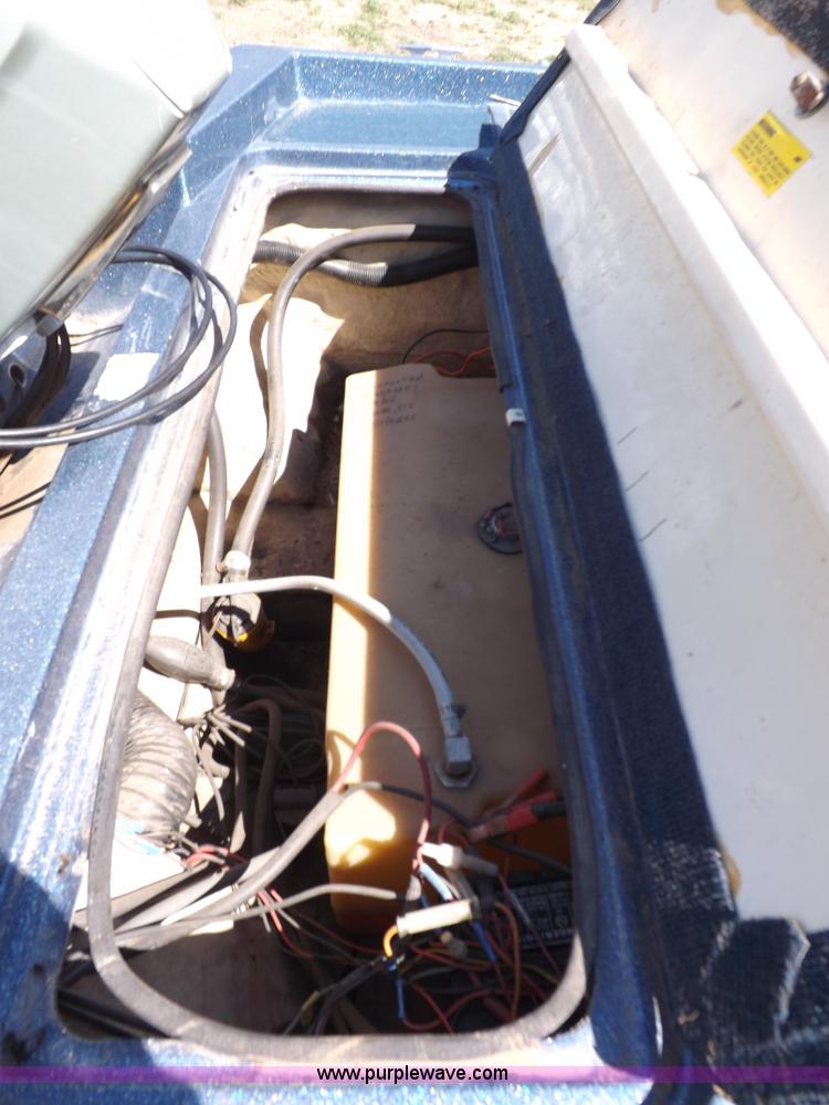 image for item H1955 1986 Ebb Tide Dyna Trac boat