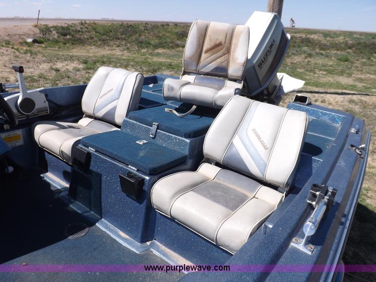 image for item H1955 1986 Ebb Tide Dyna Trac boat