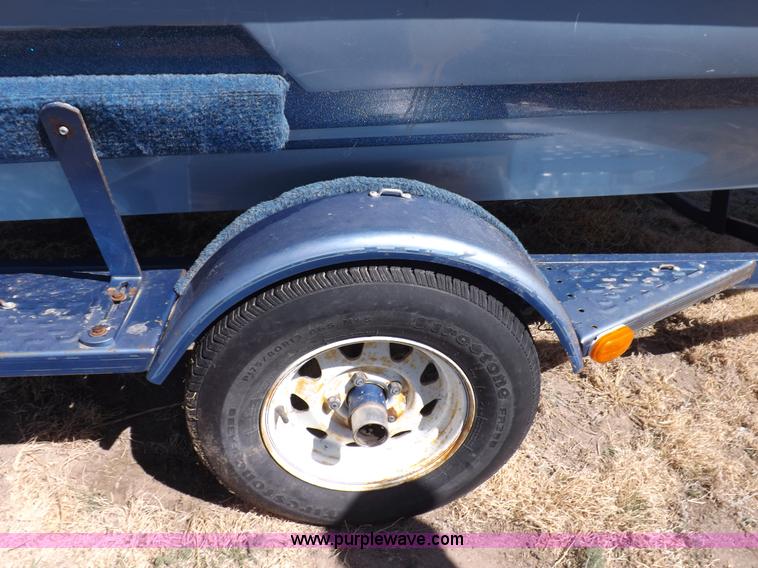 image for item H1955 1986 Ebb Tide Dyna Trac boat