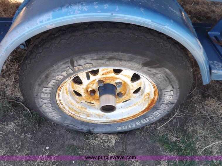 image for item H1955 1986 Ebb Tide Dyna Trac boat