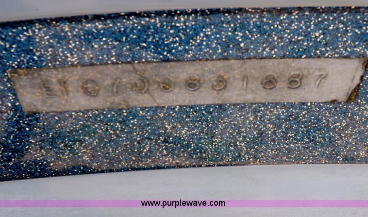 image for item H1955 1986 Ebb Tide Dyna Trac boat