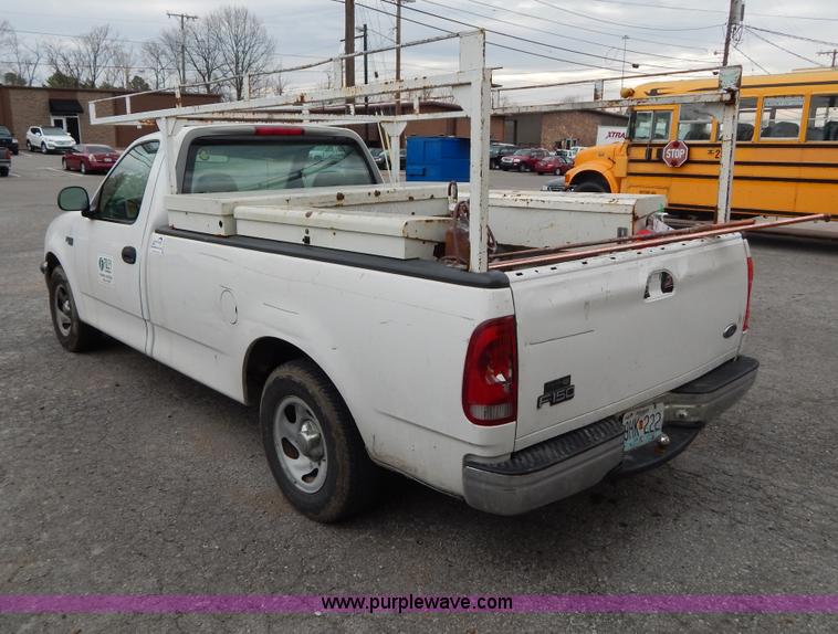 image for item H3472 1998 Ford F150 pickup truck