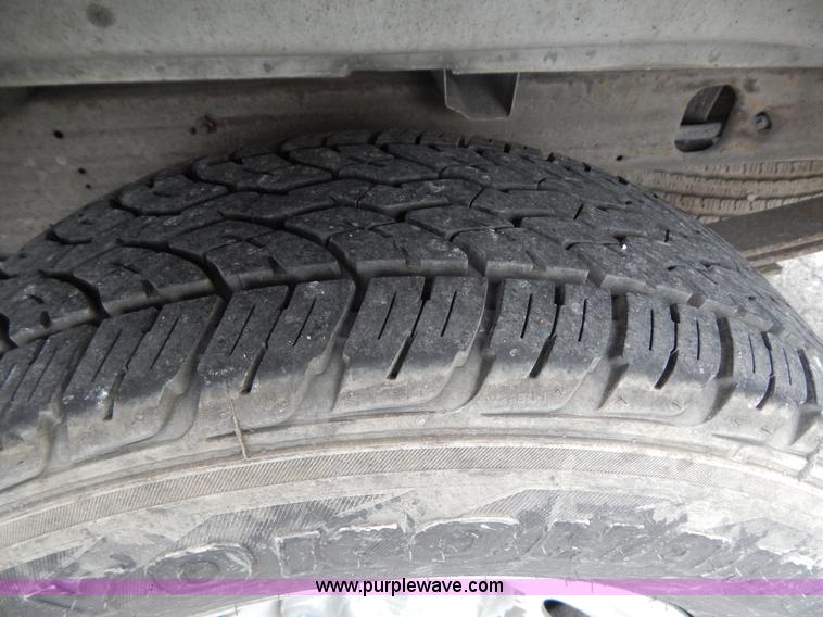 image for item H3472 1998 Ford F150 pickup truck