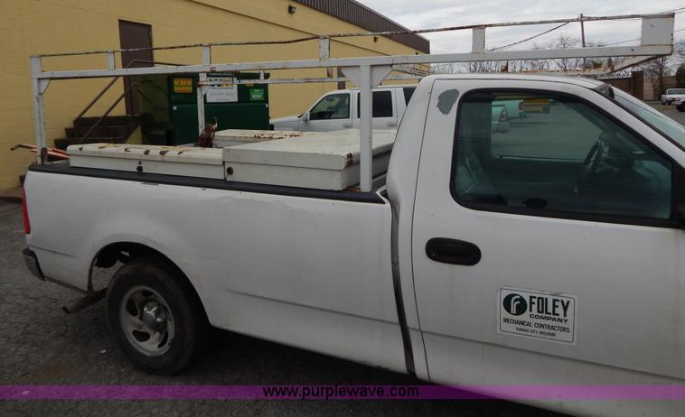 image for item H3472 1998 Ford F150 pickup truck