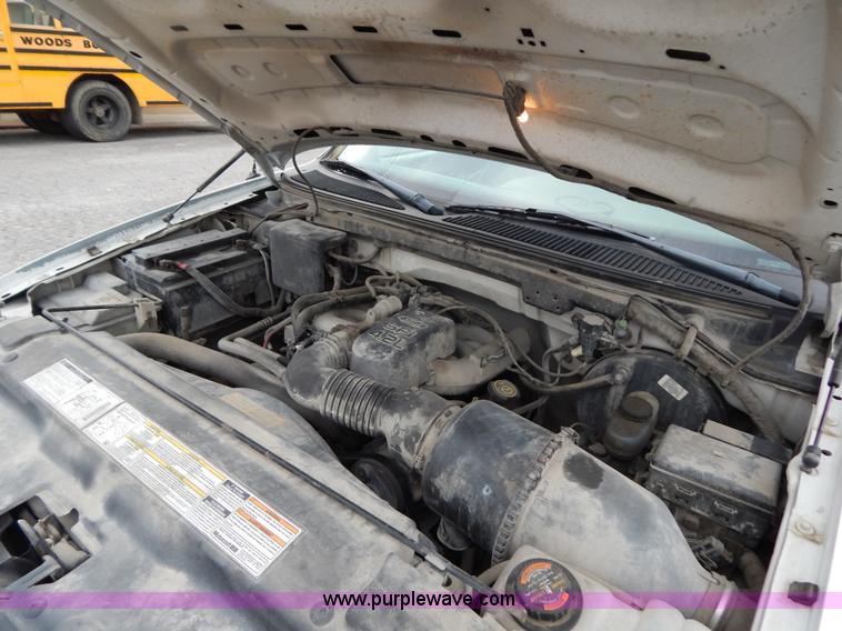 image for item H3472 1998 Ford F150 pickup truck