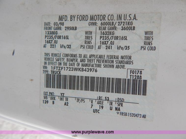 image for item H3472 1998 Ford F150 pickup truck