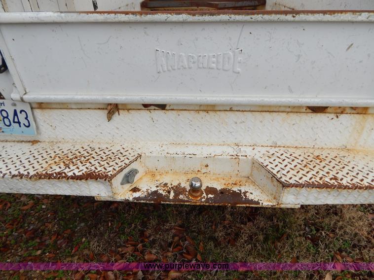 image for item H3473 1997 Ford F250 utility truck