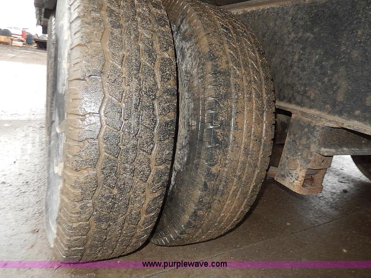 image for item H6187 2008 Starlite gooseneck dump trailer