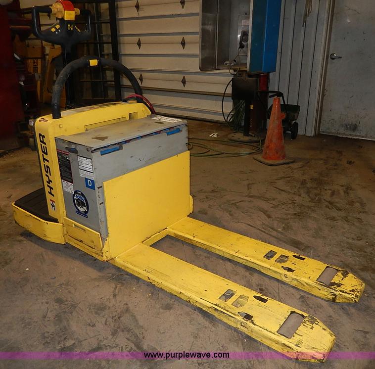 image for item H6188 Hyster B602 electric pallet jack