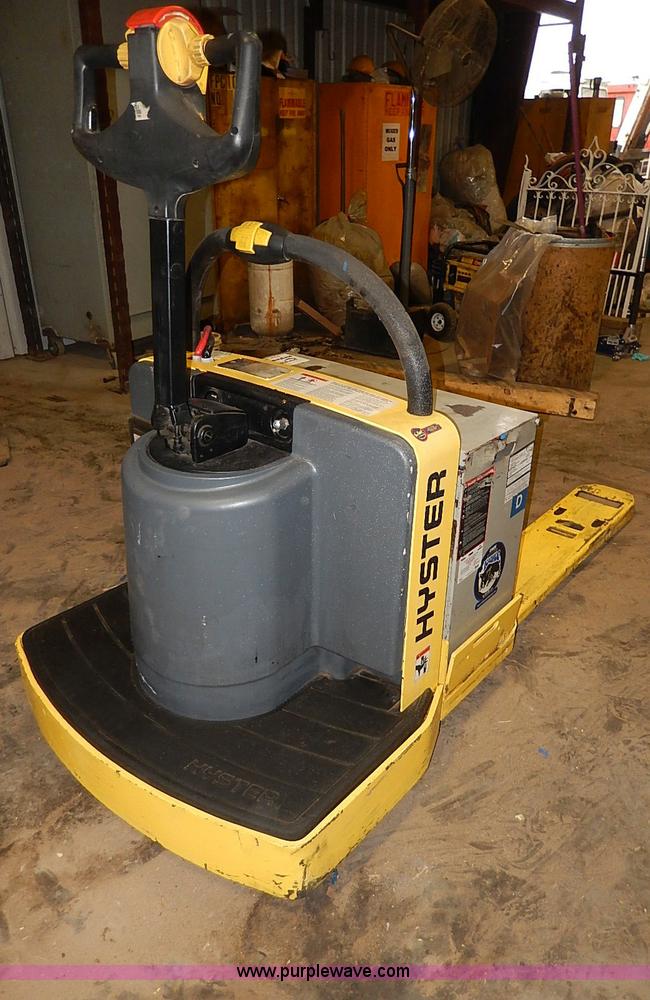 image for item H6188 Hyster B602 electric pallet jack