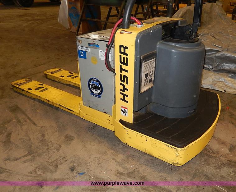 image for item H6188 Hyster B602 electric pallet jack