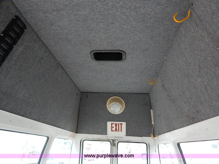 image for item I1020 1989 Dodge Ram B350 cargo van