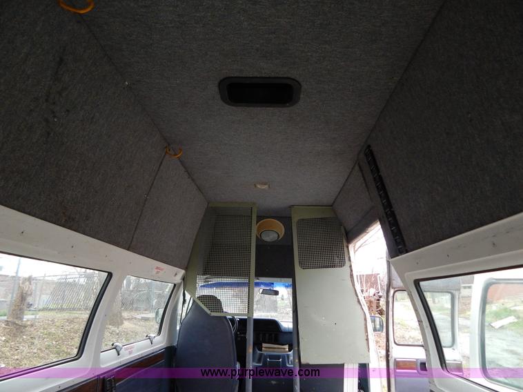 image for item I1020 1989 Dodge Ram B350 cargo van