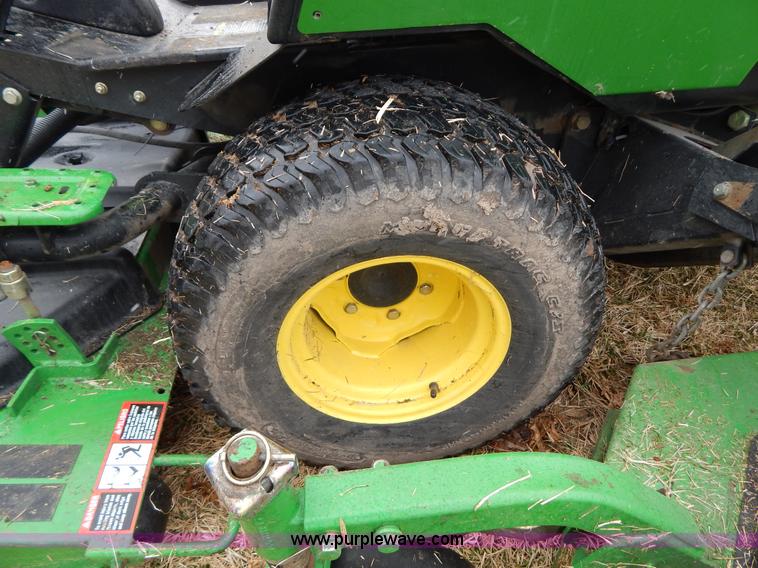 image for item I1050 2008 John Deere 1600 Series II turbo lawn mower