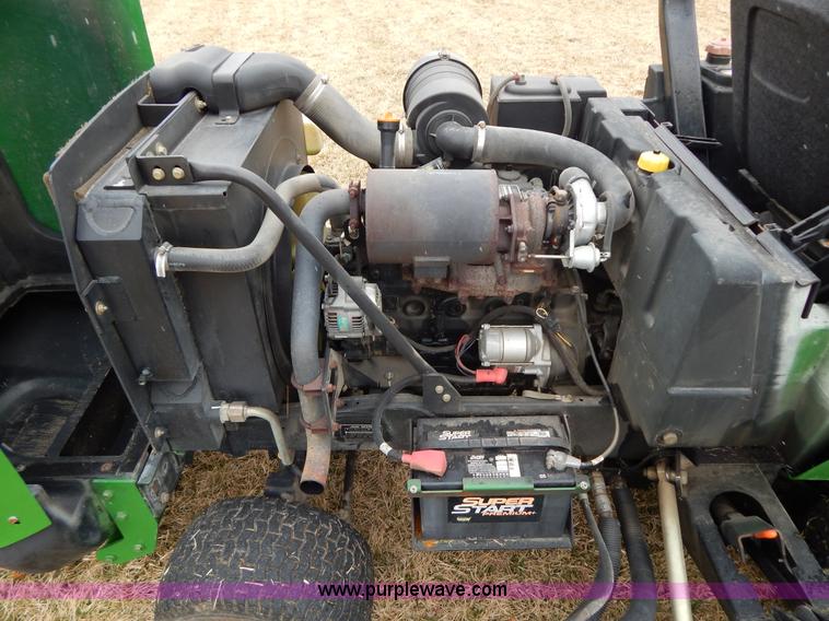 image for item I1050 2008 John Deere 1600 Series II turbo lawn mower