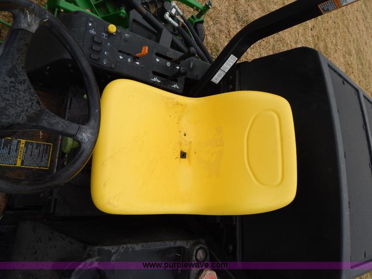 image for item I1050 2008 John Deere 1600 Series II turbo lawn mower