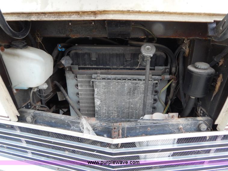 image for item I1051 1982 Chevrolet P30 Winnebago RV