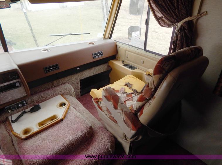 image for item I1051 1982 Chevrolet P30 Winnebago RV