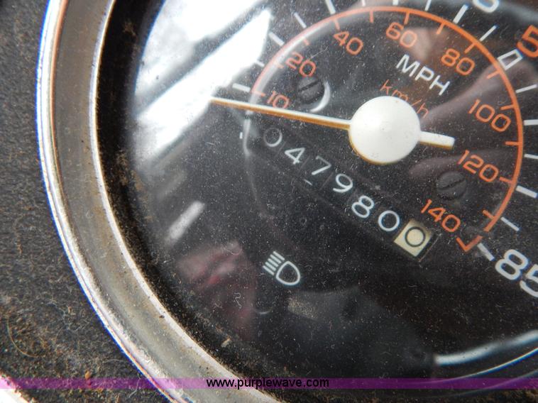 image for item I1051 1982 Chevrolet P30 Winnebago RV