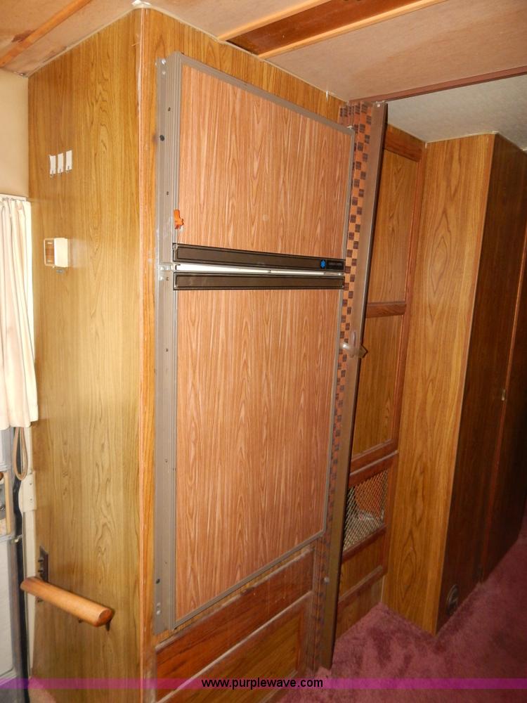 image for item I1051 1982 Chevrolet P30 Winnebago RV