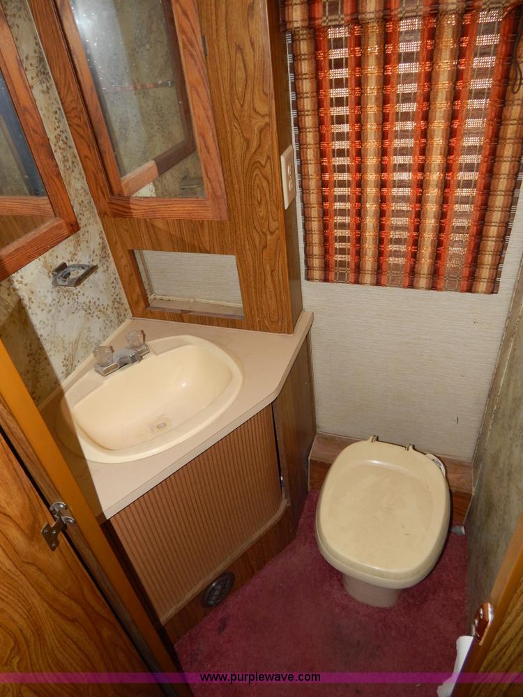 image for item I1051 1982 Chevrolet P30 Winnebago RV