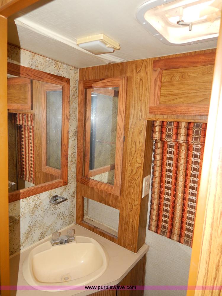 image for item I1051 1982 Chevrolet P30 Winnebago RV