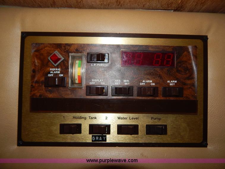 image for item I1051 1982 Chevrolet P30 Winnebago RV