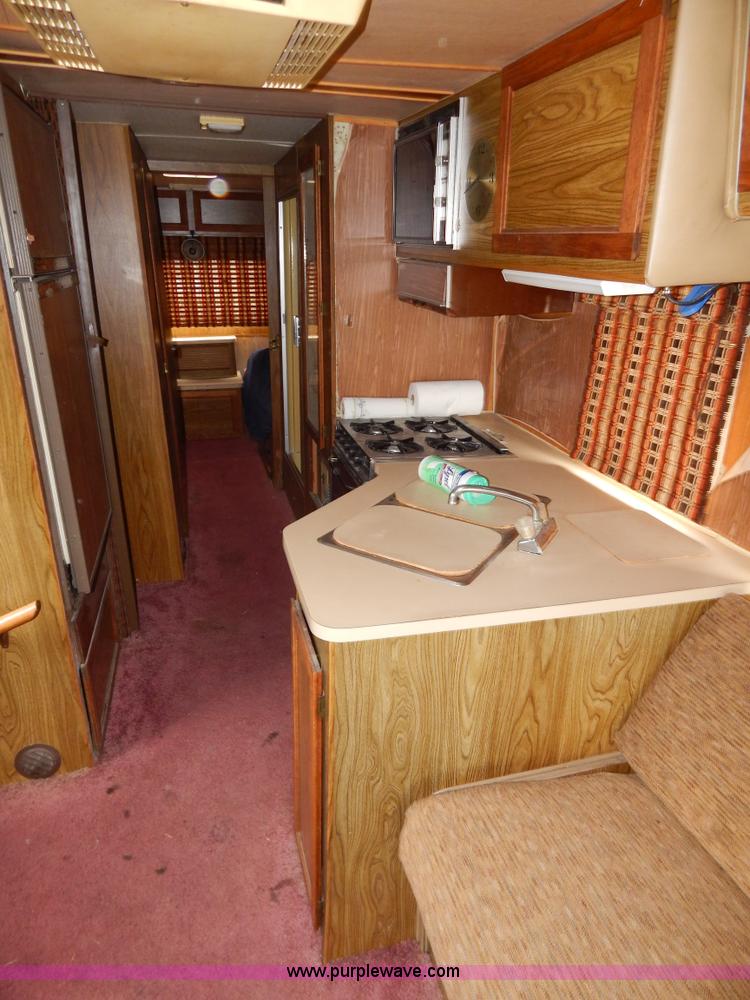 image for item I1051 1982 Chevrolet P30 Winnebago RV