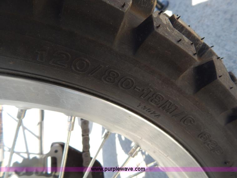 image for item I1068 2011 Yamaha XT250 motorcycle