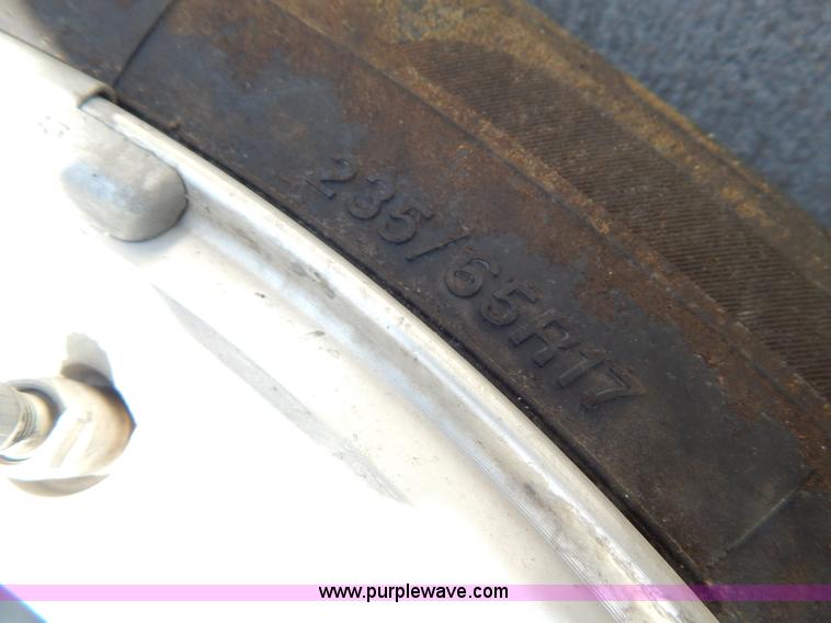 image for item I1070 2005 Jeep Liberty Limited SUV