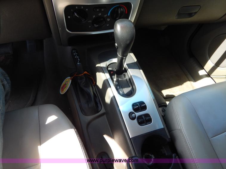 image for item I1070 2005 Jeep Liberty Limited SUV