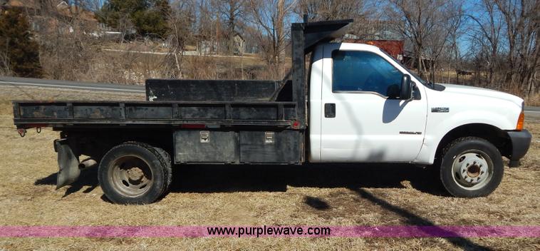 image for item I1117 1999 Ford F450 flatbed truck