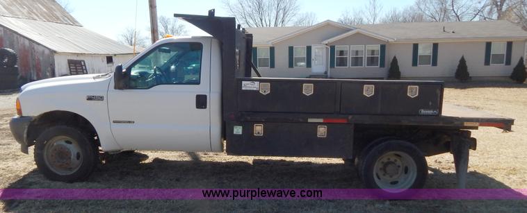 image for item I1117 1999 Ford F450 flatbed truck