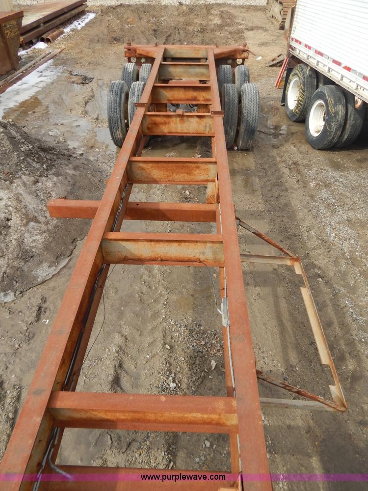 image for item I1140 1991 Wabash pipe dolly trailer