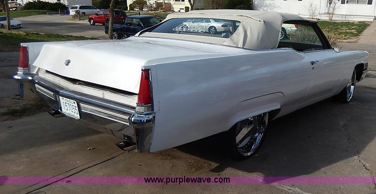 image for item I3686 1969 Cadillac DeVille convertible