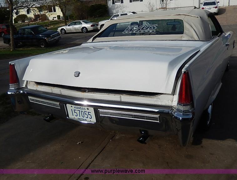 image for item I3686 1969 Cadillac DeVille convertible