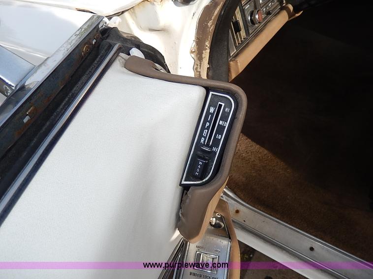 image for item I3686 1969 Cadillac DeVille convertible