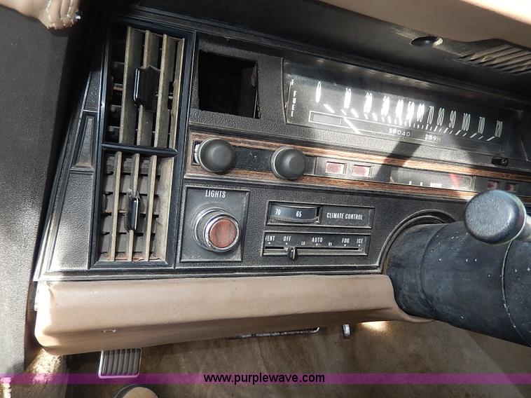 image for item I3686 1969 Cadillac DeVille convertible