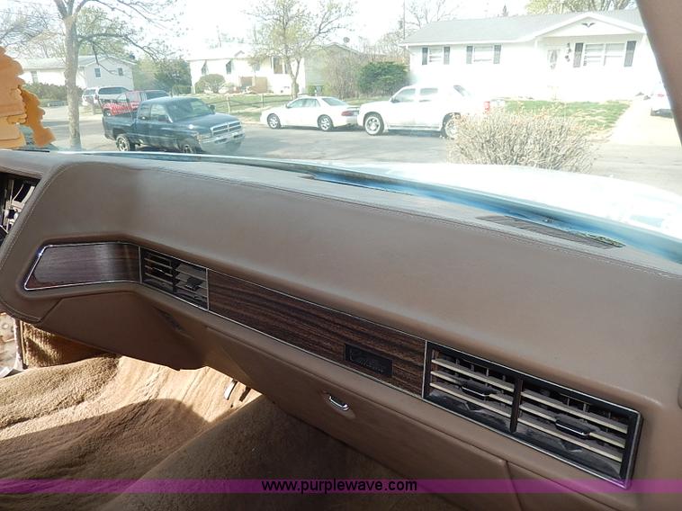 image for item I3686 1969 Cadillac DeVille convertible