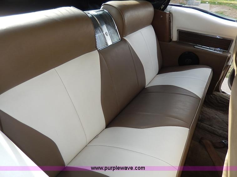 image for item I3686 1969 Cadillac DeVille convertible