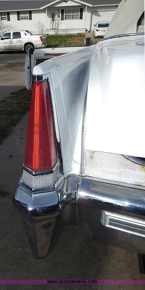 image for item I3686 1969 Cadillac DeVille convertible