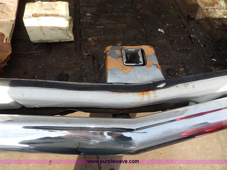 image for item I3686 1969 Cadillac DeVille convertible