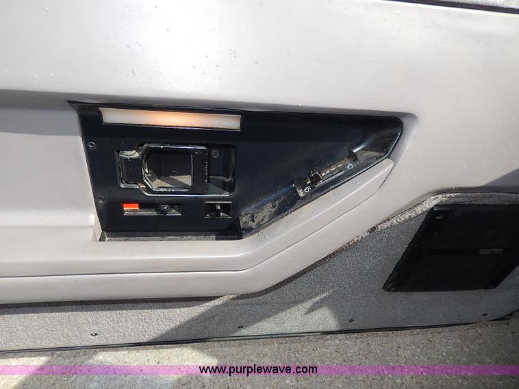 image for item I3704 1988 Chevrolet Corvette convertible