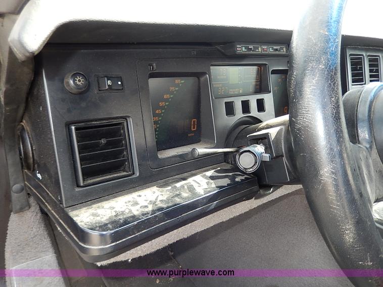 image for item I3704 1988 Chevrolet Corvette convertible