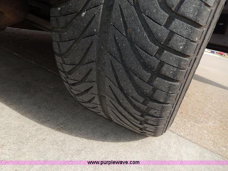 image for item I3704 1988 Chevrolet Corvette convertible