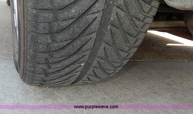 image for item I3704 1988 Chevrolet Corvette convertible